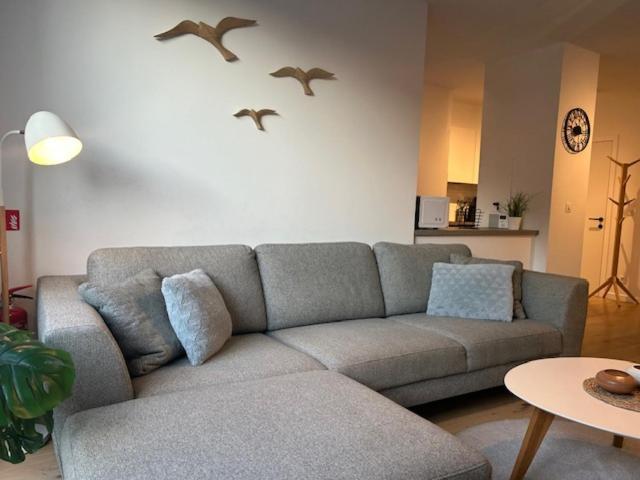 Quality Time appartement met gesloten garagebox La Panne Extérieur photo
